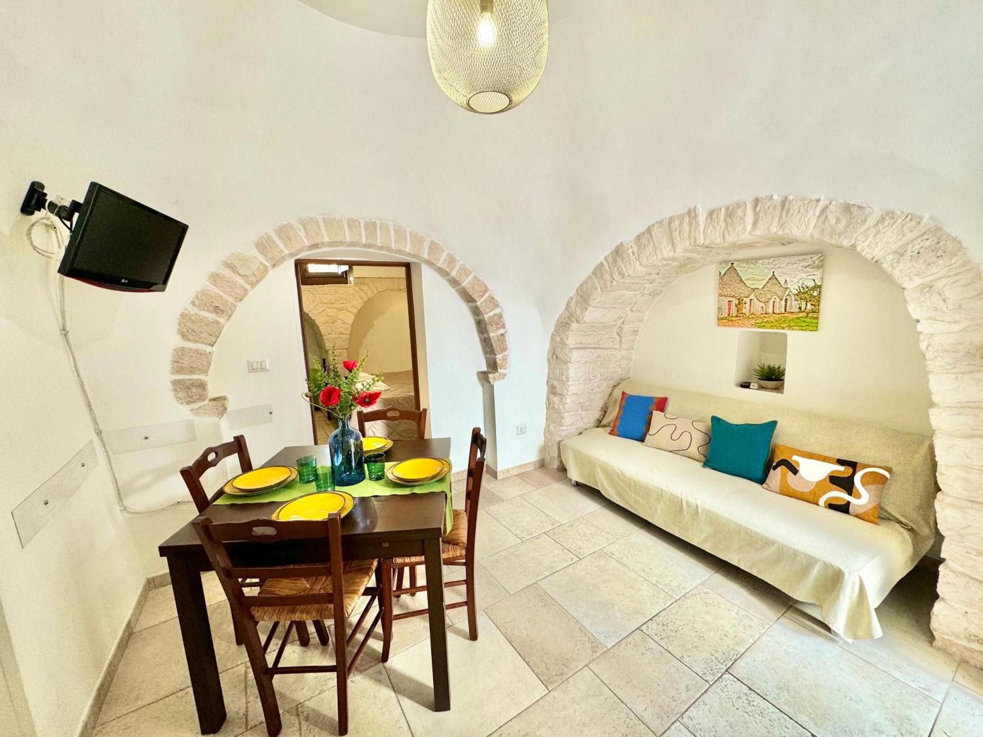 Trulli Fenice Alberobello Rom bilde